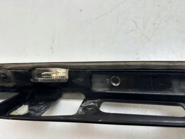 Barre d'éclairage plaque arrière Tesla Model S OEM 0885600C image 9