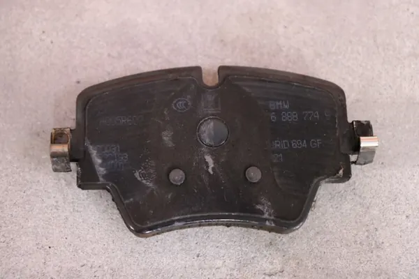 Discos e pastilhas dianteiros OEM 6880060 para BMW G image 4
