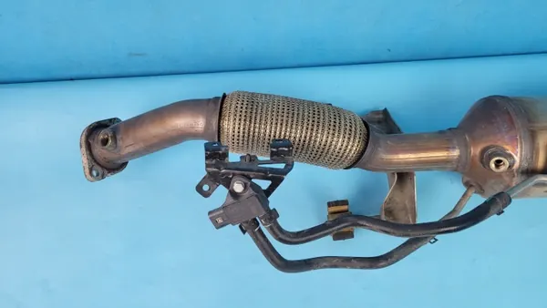 DPF-Katalysator Chery Omoda 5 1.6 T-GDI OEM 153001133AA image 5