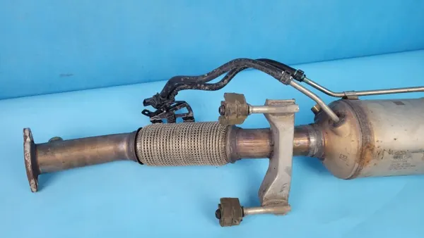 DPF-Katalysator Chery Omoda 5 1.6 T-GDI OEM 153001133AA image 8