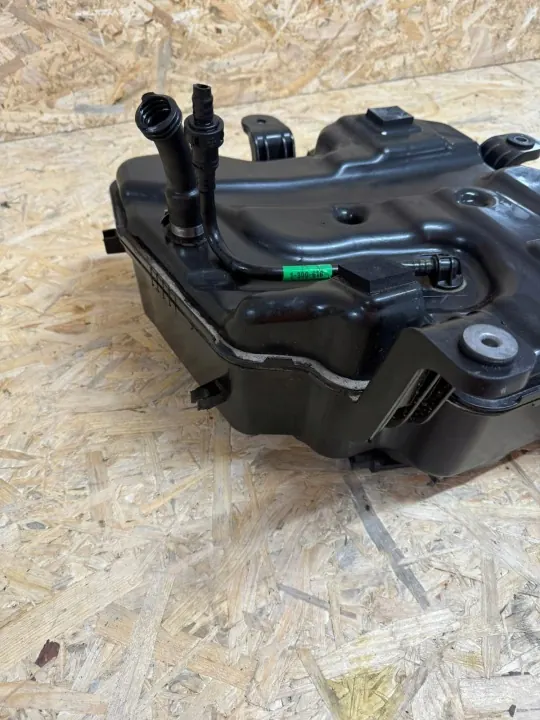 Tanque & Bomba AdBlue BMW OEM 7432453/7418879 - Usado image 4