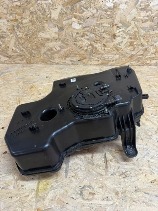 Tanque & Bomba AdBlue BMW OEM 7432453/7418879 - Usado image 5