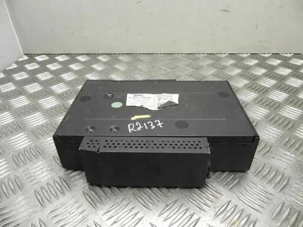 CD-wisselaar BMW 3-serie 2004 OEM 6964602 image 3