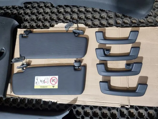 Garniture de pilier Cupra Formentor OEM forxxxkkx - Occasion image 3