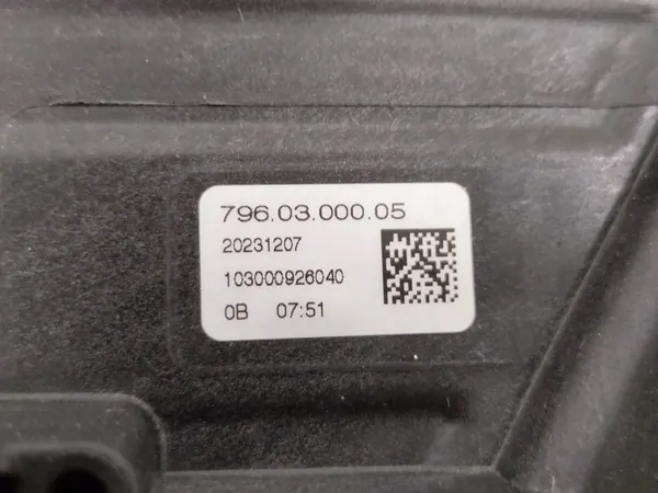 Vasen etu LED-ajovalo Opel Astra V K 39081892 image 8