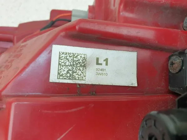 KIA SPORTAGE III Lámpara Trasera Izquierda 92401-3W610 image 7