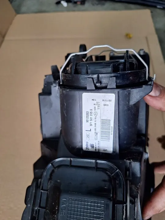 Farol esquerdo SEAT LEON 3 III 5F LIFT 17-20 image 3