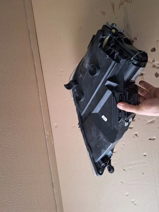 Farol esquerdo SEAT LEON 3 III 5F LIFT 17-20 image 4