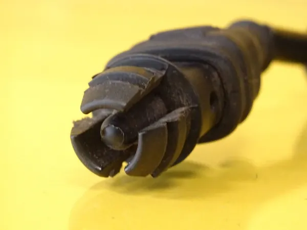 Utetemperatursensor Audi A6 C4 4A0820535A image 3