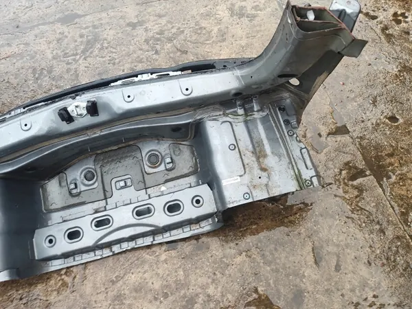 Poutre de pare-chocs arrière OEM HYUNDAI I30 II KOMBI image 3