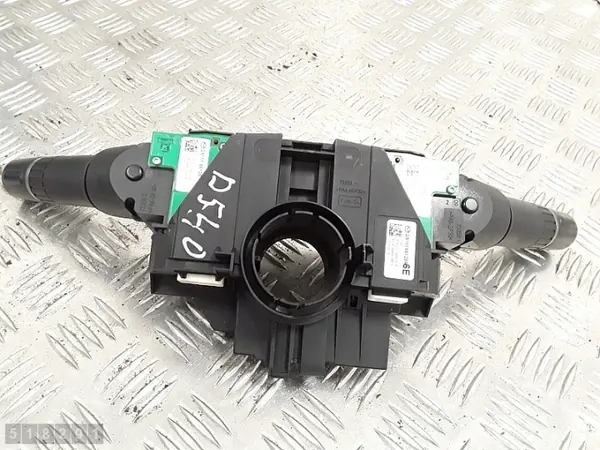 Mazda Schalter OEM GS1M66128 - Gebrauchter Zustand image 4