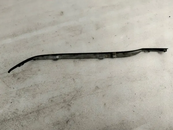 Suzuki Vitara III achterbumper strip links OEM 71874-86R image 4