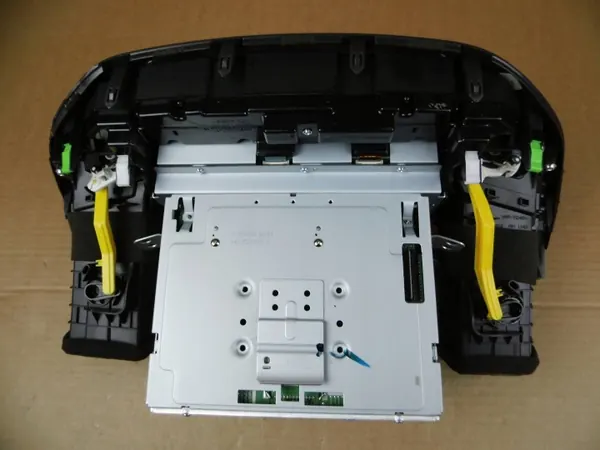 Radio Navigation Hyundai Tucson III 2015-2017 OEM 96560D70014X image 9