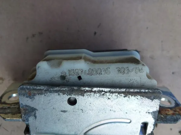 Serrure coffre Mercedes W169 OEM A1697400036 image 3