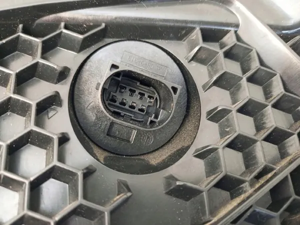 MERCEDES E-KLASA W213 LIFT SEDAN 20- LINKER ACHTERLICHT A2139065109 image 10