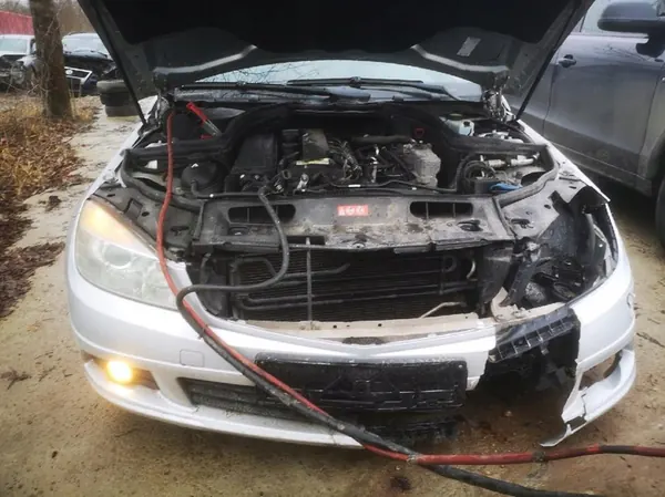 Mercedes-Benz C-CLASS Vesiletkku 2008 2.2L a2045010582 image 5