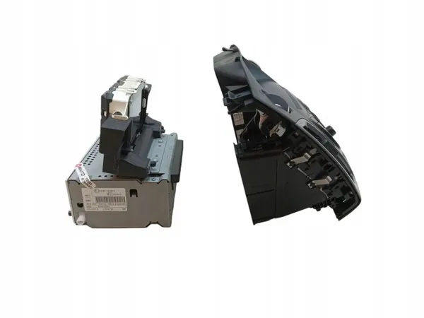 Ford Focus MK3 Radionäyttöpaneeli OEM BM5T-18K811-BA image 6