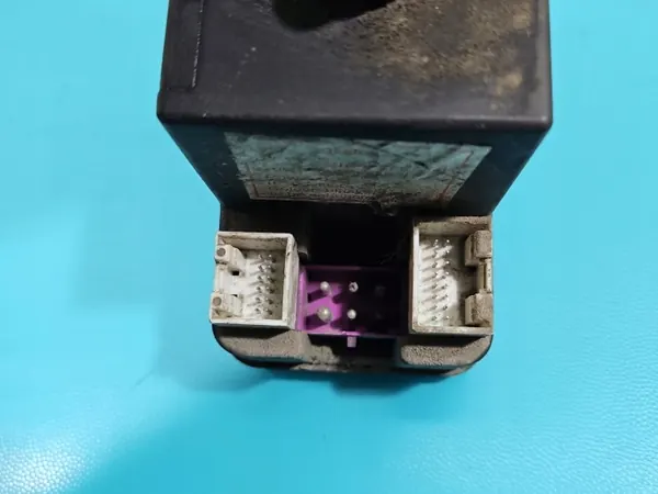 Pompe de verrouillage central OEM 4A0862257J Audi A4 B5 image 7