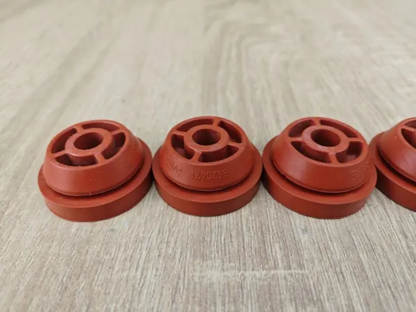Support caoutchouc filtre à air OEM 8620471 image 4
