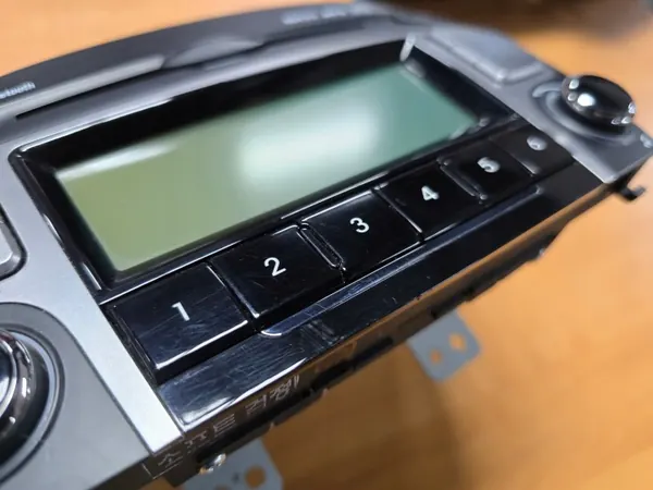 OEM 96160-2Y730TAN CD MP3 Bluetooth-radio Hyundaiille image 3
