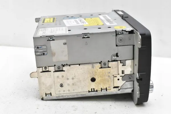 Radio CD/FM OEM 1K0035195D pour VW Passat B6 image 5
