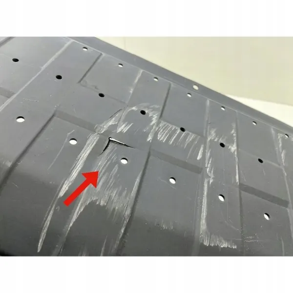 Skoda Scala etupuskurin peitelaatta OEM 657807061A image 4