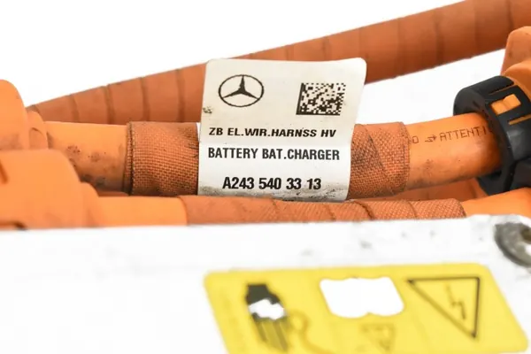 Conversor de tensão OEM A2439001501 Mercedes EQB X243 image 8