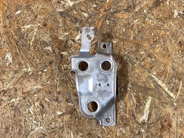 Reserveradhalter Porsche Macan OEM 95B614125 image 3