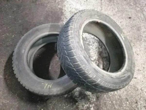 Grelha traseira porta-bagagens VW Golf VIII OEM 20555R15 image 2
