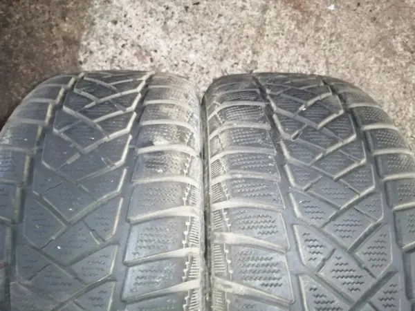Grelha traseira porta-bagagens VW Golf VIII OEM 20555R15 image 4