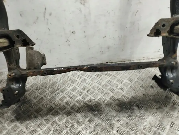 Audi A7 S7 4G 2012 Voorste hulpframe OEM AMD117120 image 7