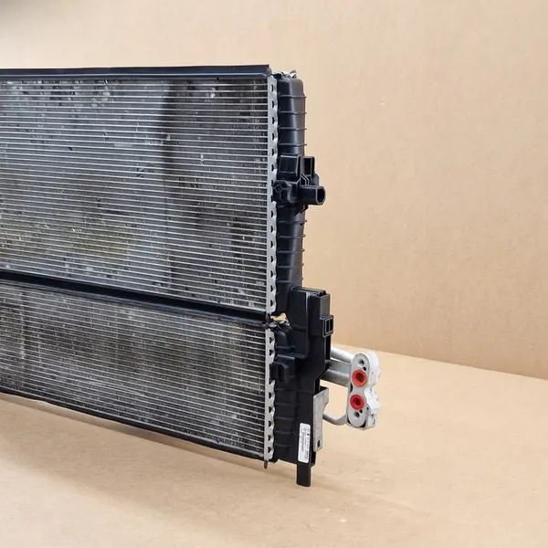 Radiador Completo VW UP 1.0TSI 1.0GTI image 2