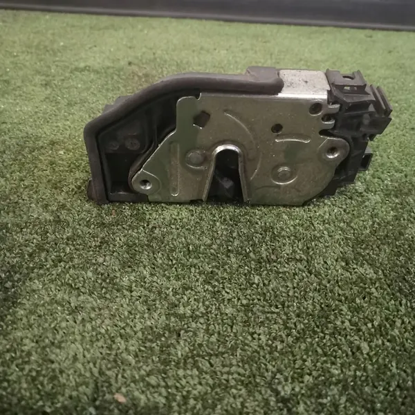 BMW X5 E70 Höger Framdörrslås 7229458 image 4