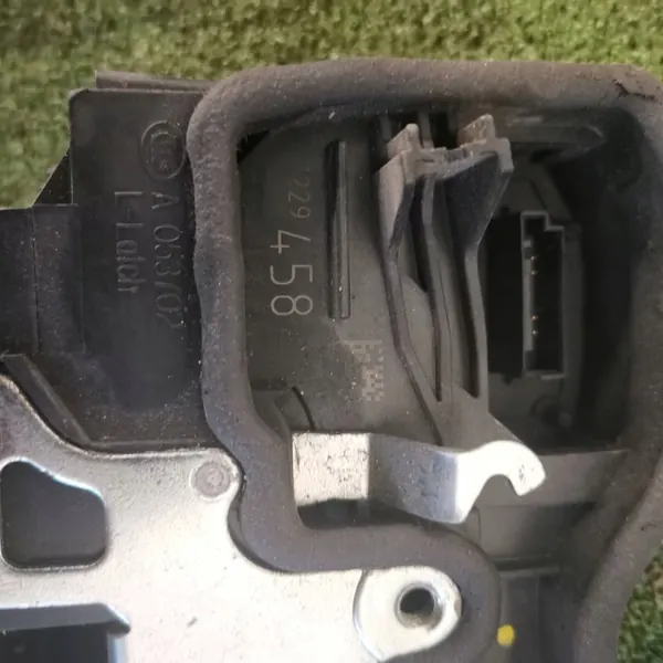 BMW X5 E70 Höger Framdörrslås 7229458 image 5