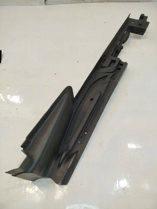 OEM 3G9858831 Left Roof Rail Support for VW Passat B8 image 2