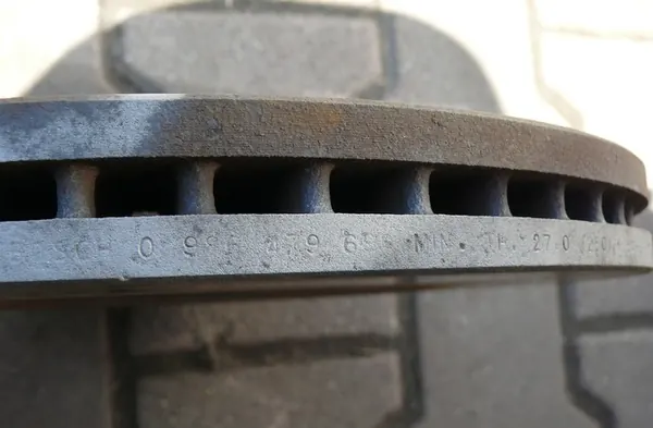 DISCOS DE FREIO DIANTEIROS BOSCH AUDI S6 A6 C5 image 5