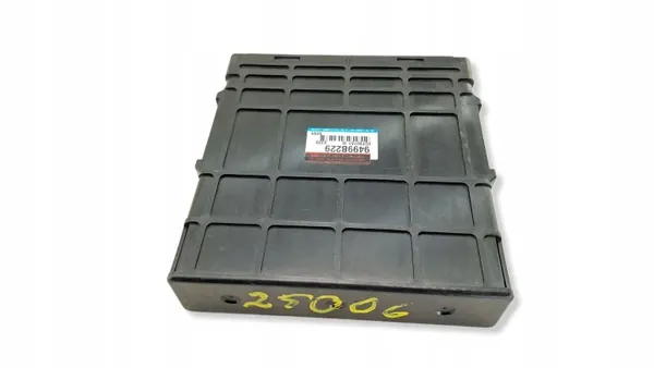 Peugeot iOn Controllers OEM 9499B229 - Gebruikt image 6
