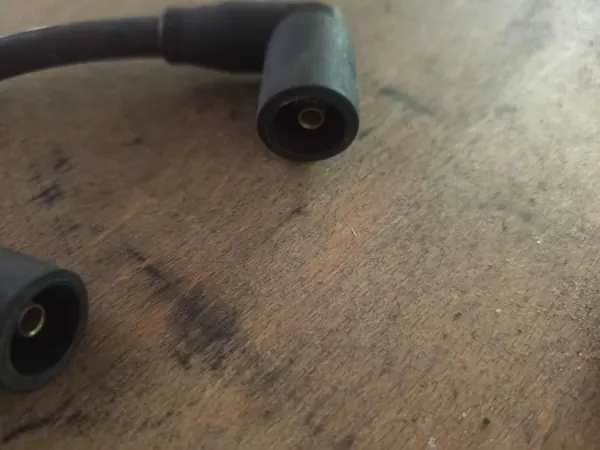 VW GOLF IV 1.4 16v High Voltage Wires OEM 44328 image 3