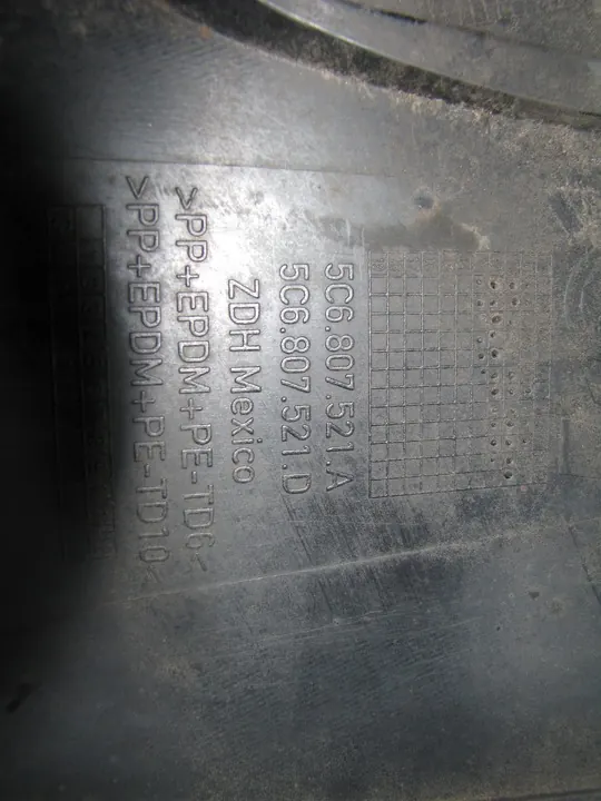 VW JETTA VI 15- Bakre Stötfångare Diffusor Spoiler image 6