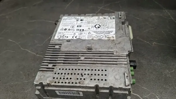 Mercedes Radio GPS Tuner OEM A0124466421 - Gebruikt image 5
