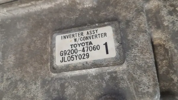 Toyota Prius I XW10 Converter OEM G927047020 Gebruikt image 5