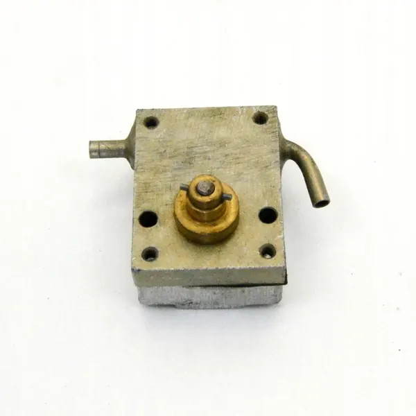 Bomba de combustible Webasto Air Top 2000 S ST 12V DP30 image 2