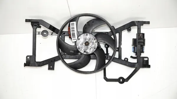 Koelventilator OEM 360162399 Dacia Duster 2013-2017 image 2