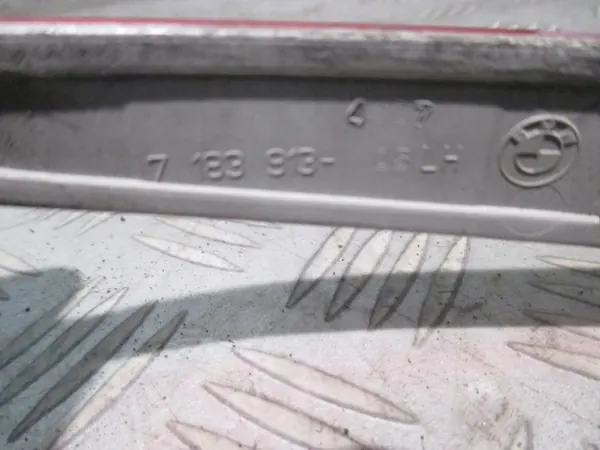 BMW Heckreflektor OEM 7183913 - Gebrauchtteil image 4