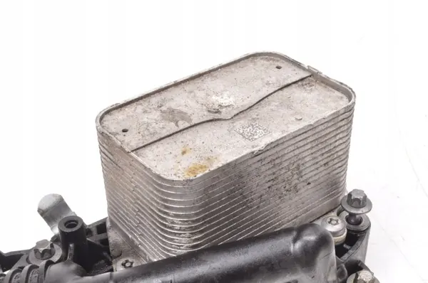 MINI Ölfiltergehäuse Basis OEM 8580412 - Gebraucht image 6