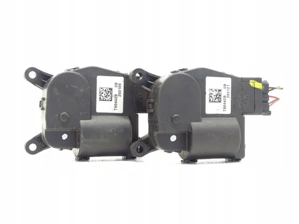 Motor compuerta calefacción Tesla Model 3 OEM T90442B image 2