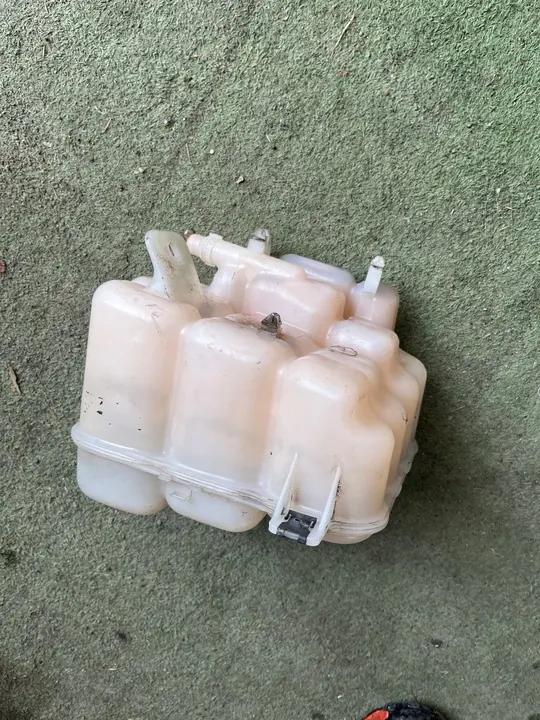 Tanque de expansão 7P0121407B Porsche VW Tuareg image 5