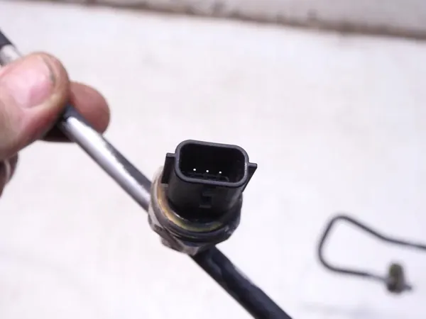 A/C-letku Renault Clio IV OEM 924406095R image 4