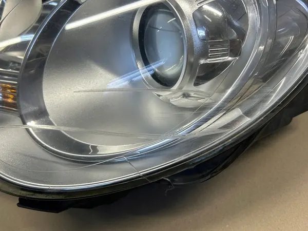 Vasen ajovalot VW Touran I Lift 1T1941005B image 3