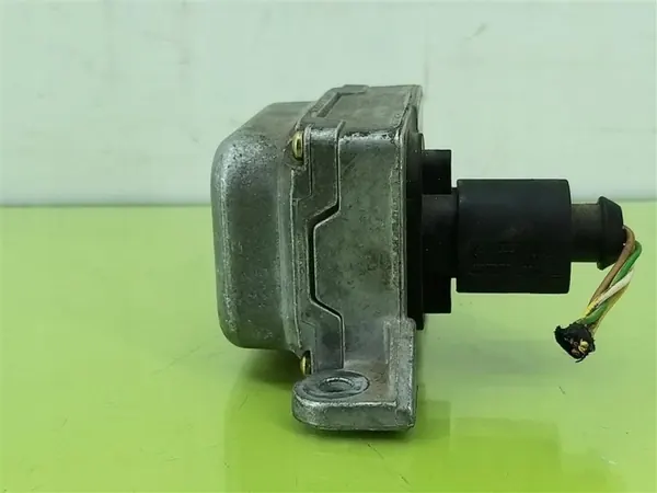 Capteur ESP OEM 1J0907655 pour VW Golf IV 1997-2003 image 3